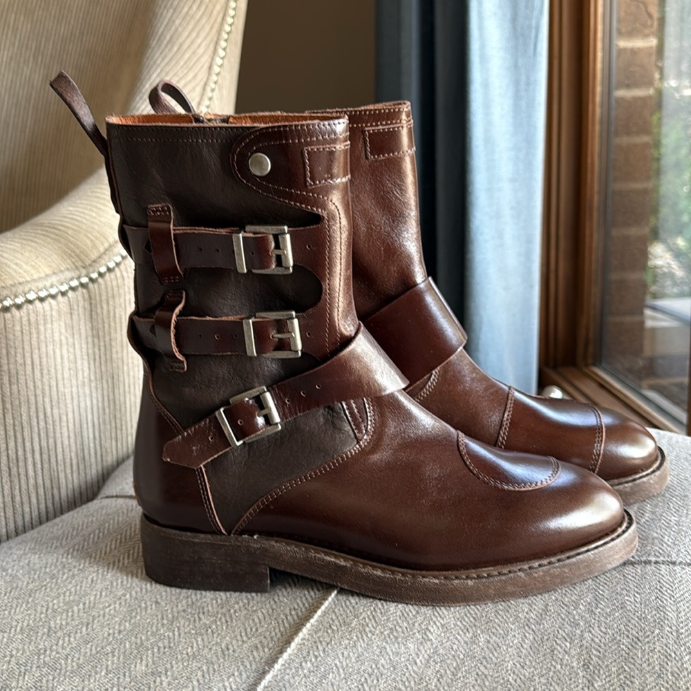 We The Free motorcycle Brown Leather Buckle Boots